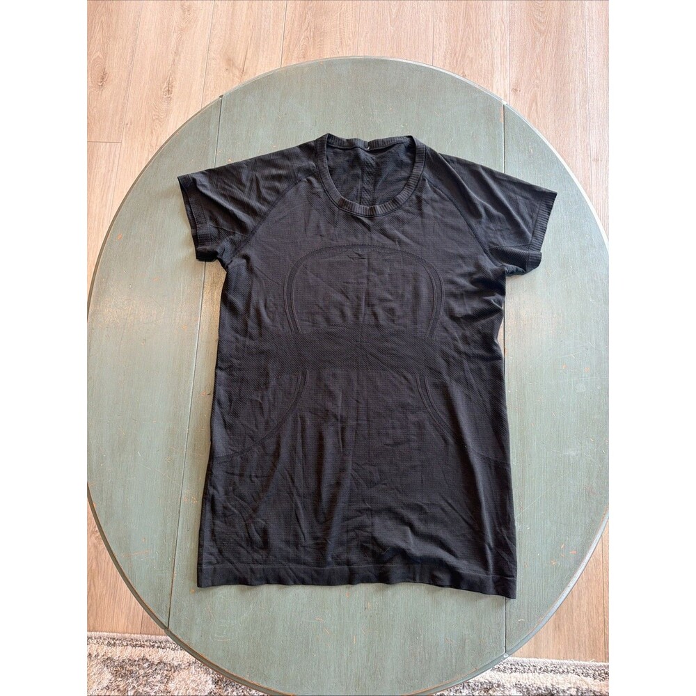 Lululemon Women’s Size 12 Black Short Sleeve Swiftly/Push Your Pace Top